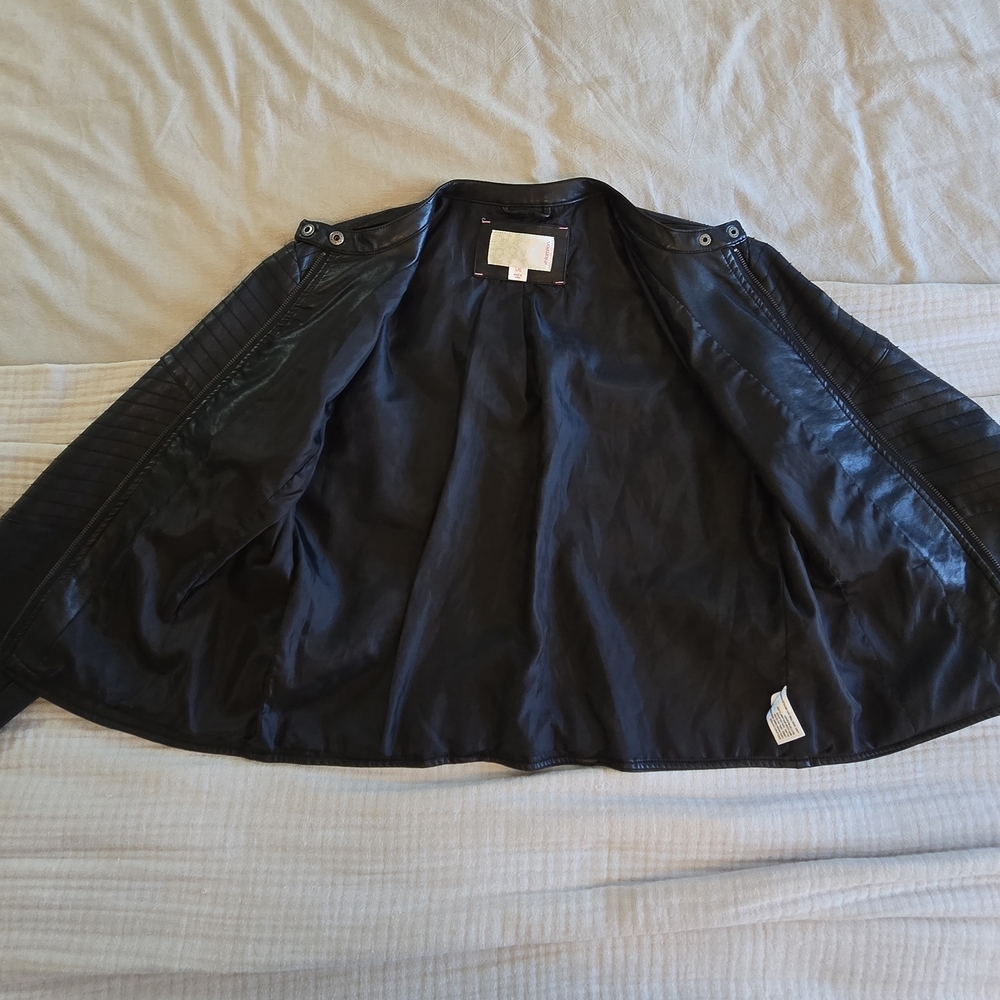 Xhilaration Black Faux Leather Bomber Jacket with Quilted Sleeves - Picture 3 of 6